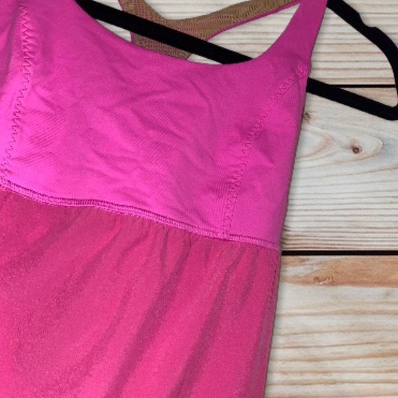 Lululemon tank top neon pink long style - Picture 2 of 5